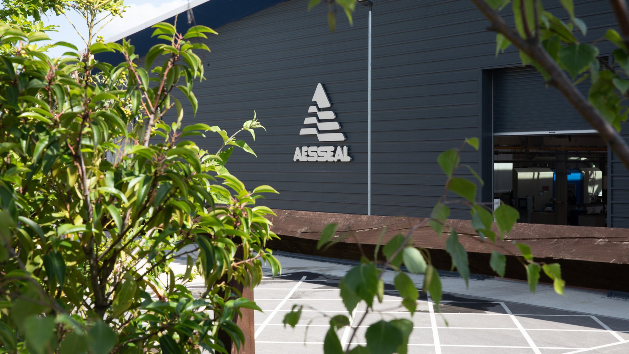 sustainability-brochure-header sustainability-brochure-header